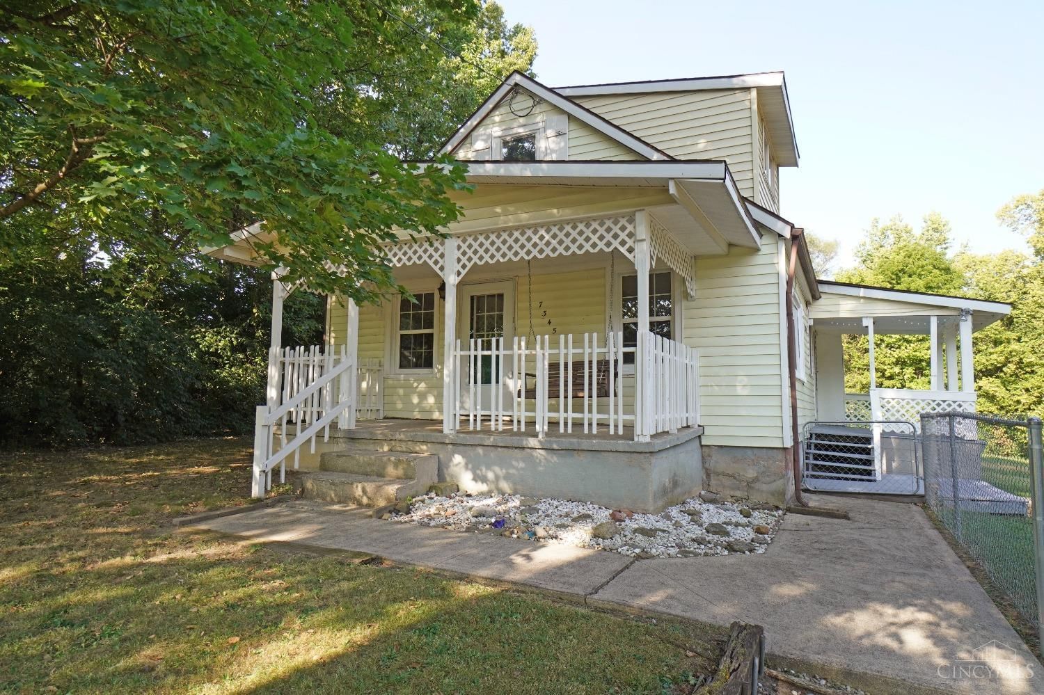 Photo of 7345 Mentz Road