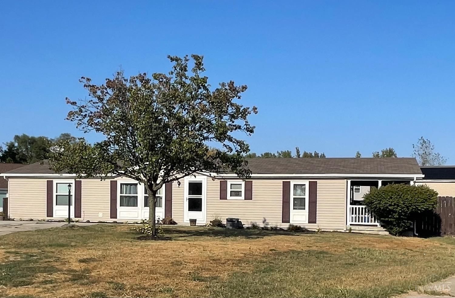 566 Onyx Court, Middletown, OH 45044