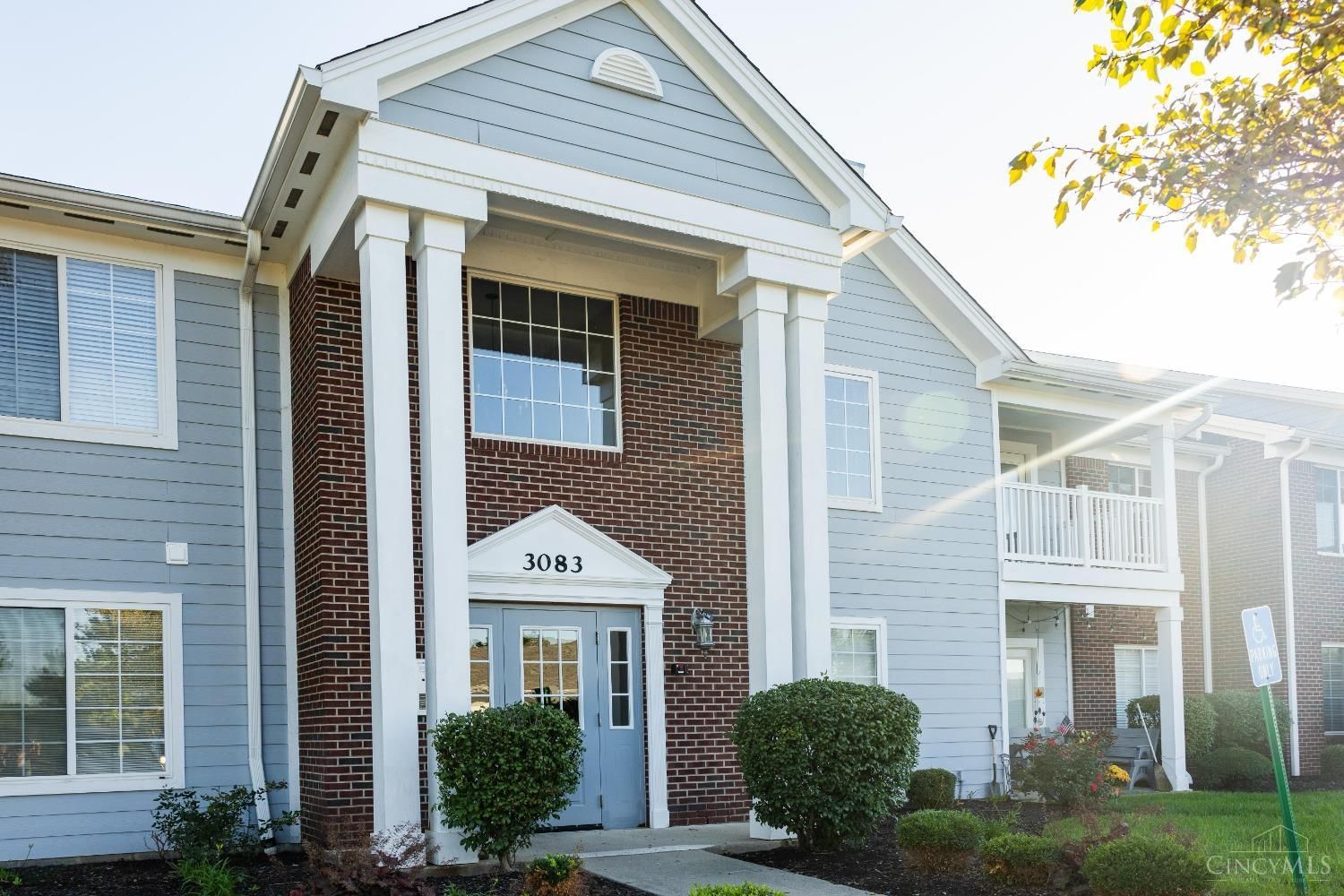 Photo of 3083 Cumberland Lane
