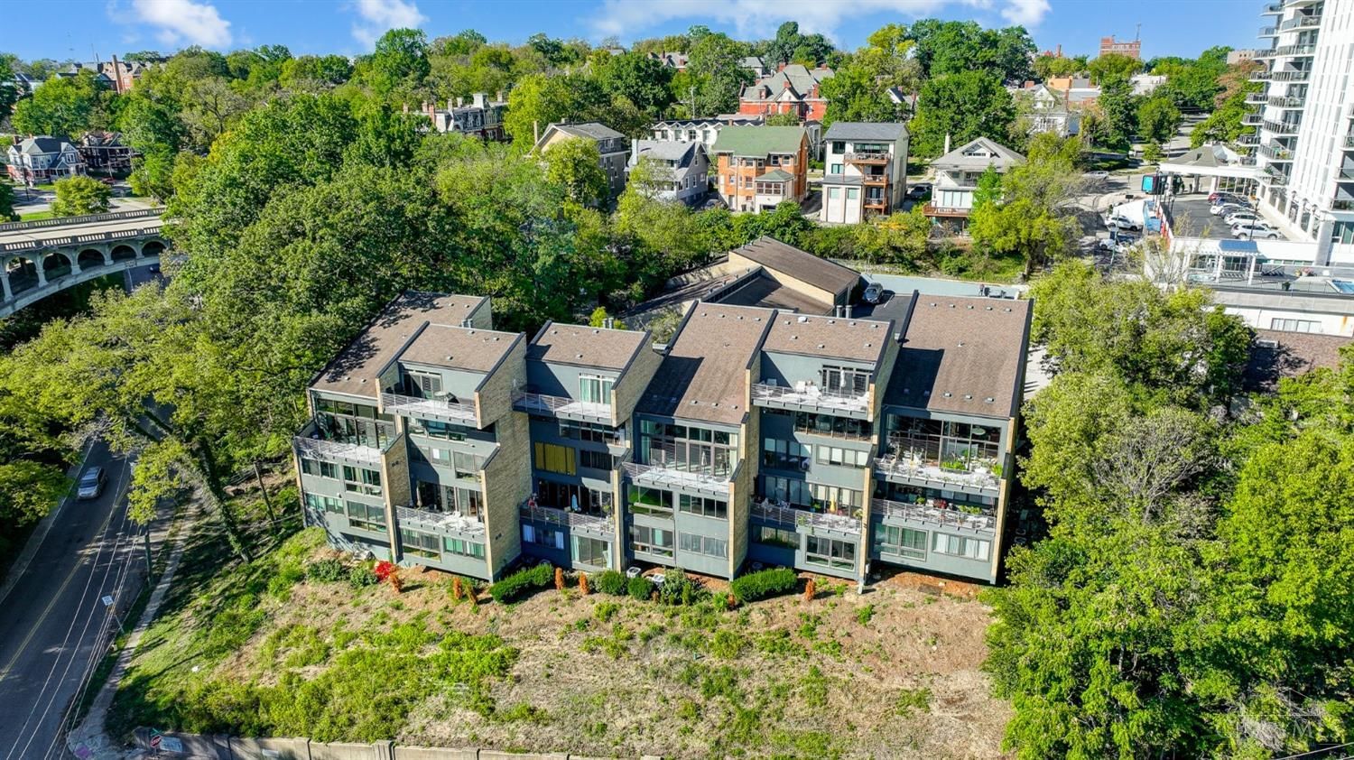 2017 Calvin Cliff Lane, Cincinnati, OH 45206