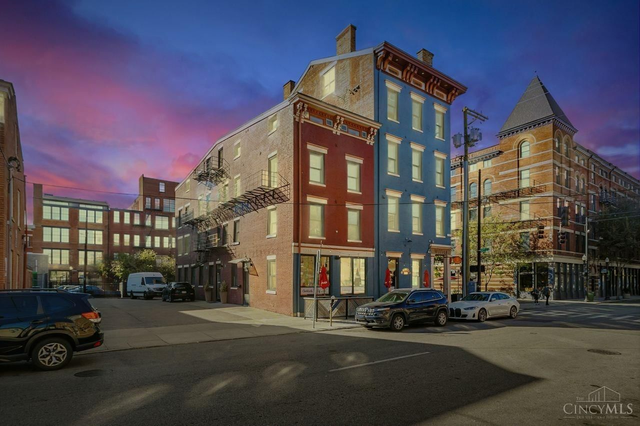 1233 Walnut Street, Cincinnati, OH 45202