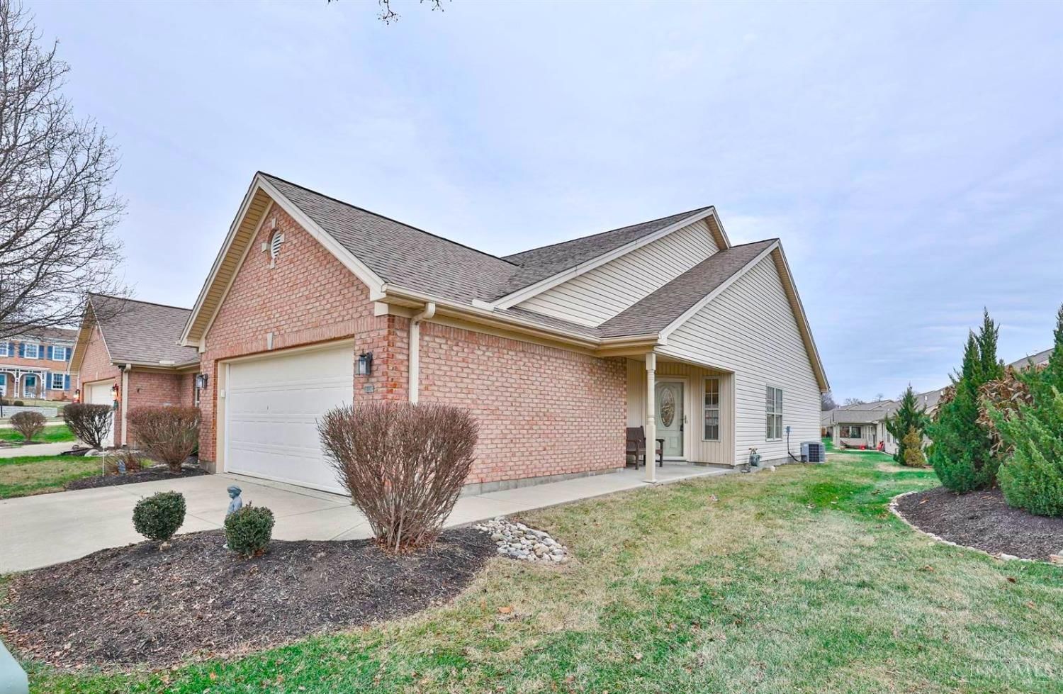 806 Carriage Lane, Trenton, OH 45067