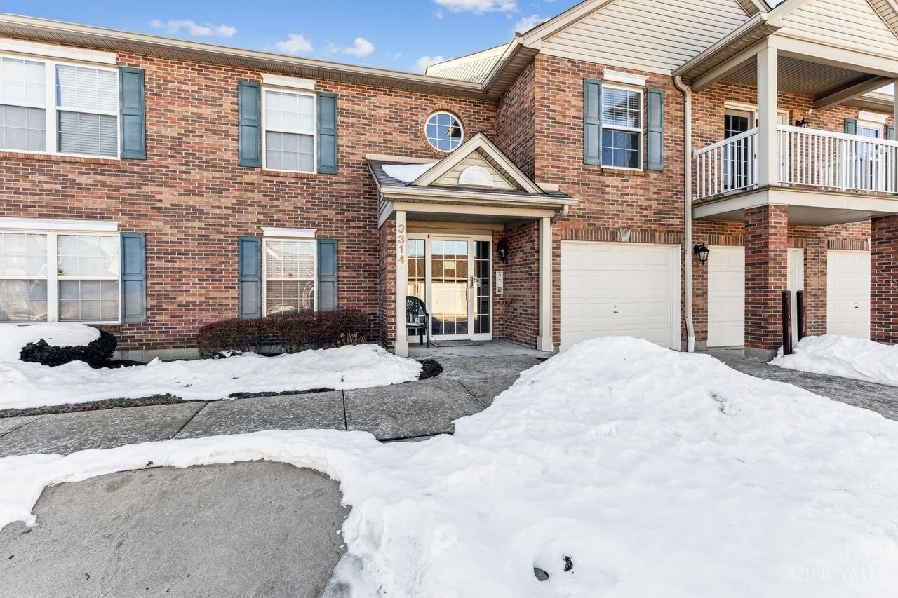 3314 Emerald Lakes Drive, Green Twp, OH 45211