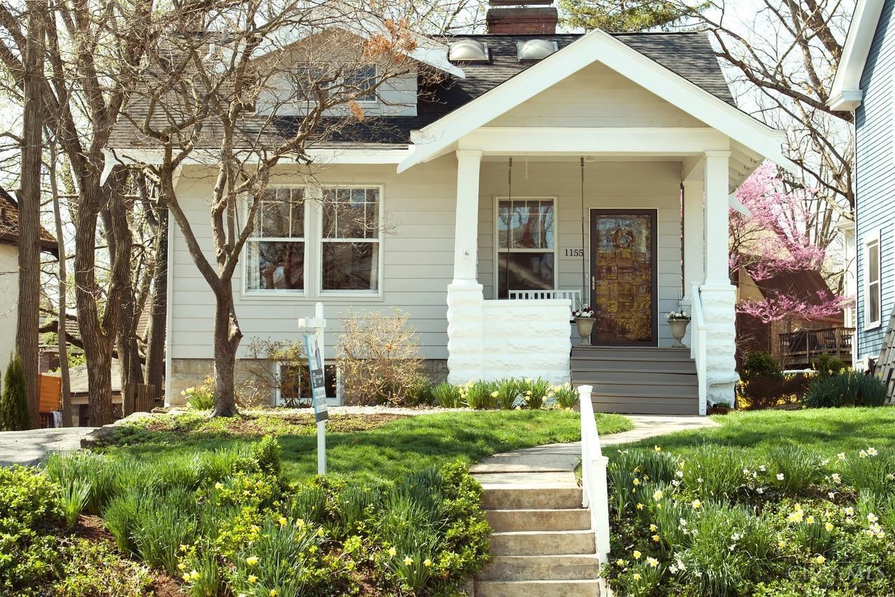 1155 Herschel Avenue, Cincinnati, OH 45208