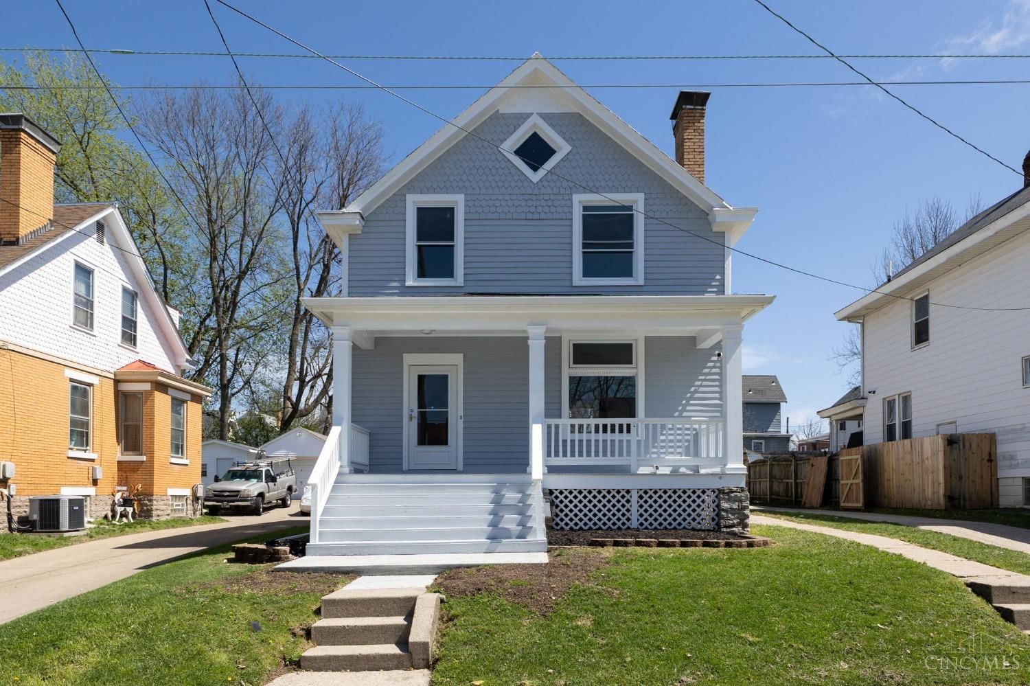 3826 Delmar Avenue, Cheviot, OH 45211