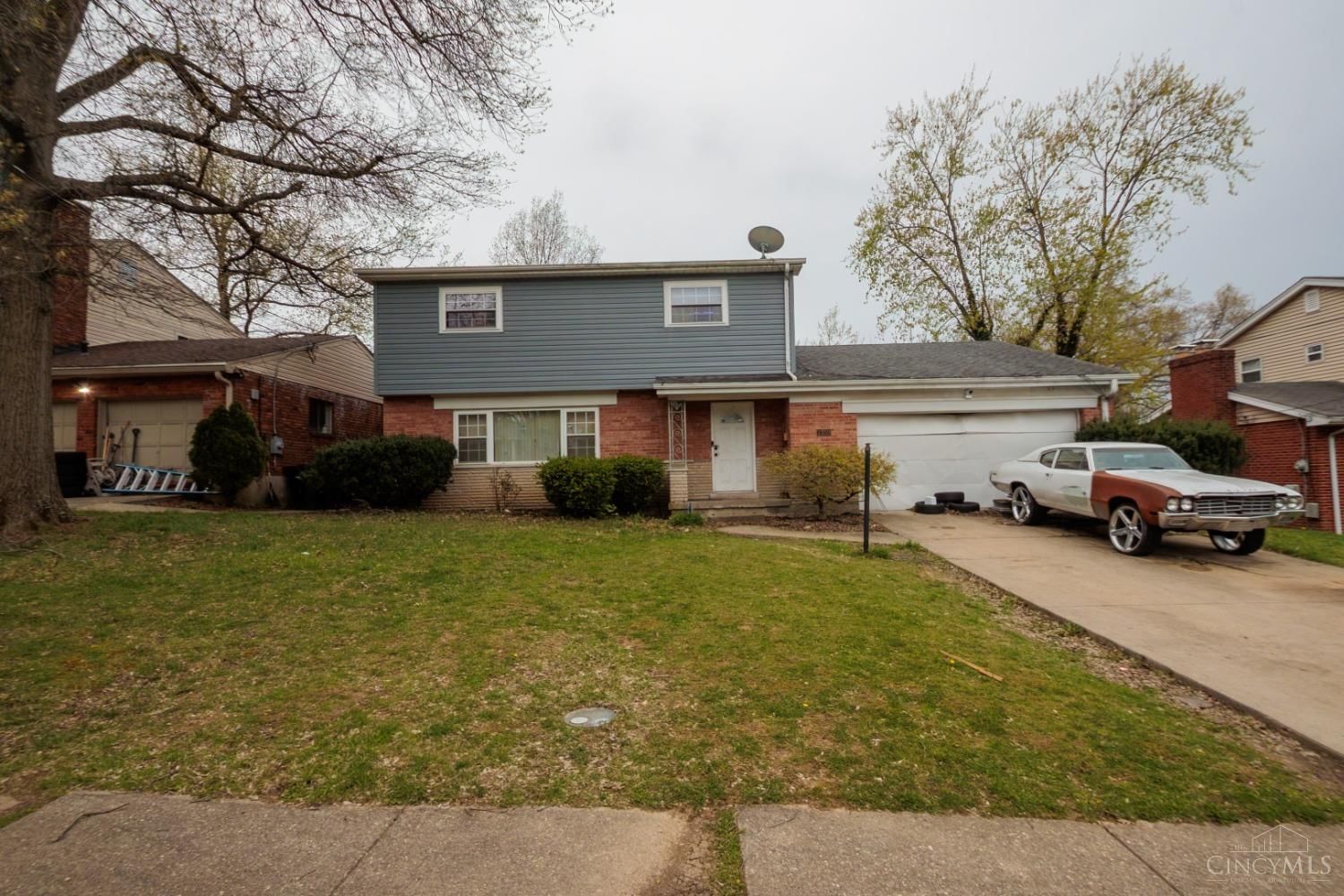 2359 Harrywood Court, Cincinnati, OH 45239