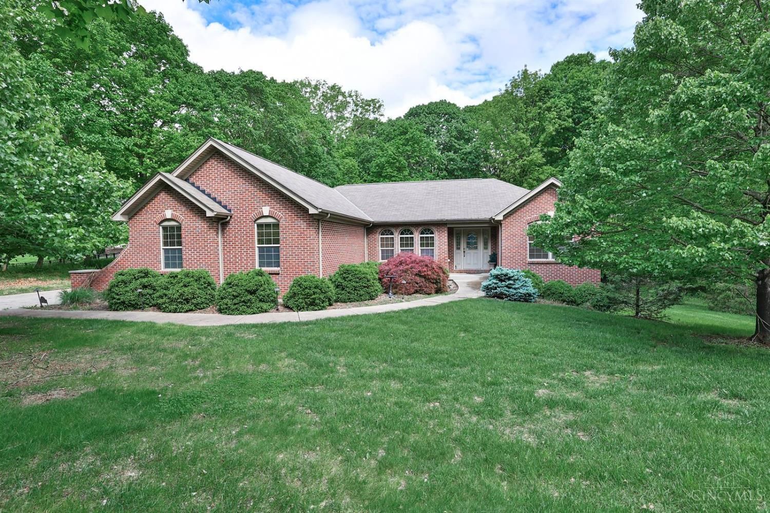 Photo of 3303 Cherryview Court