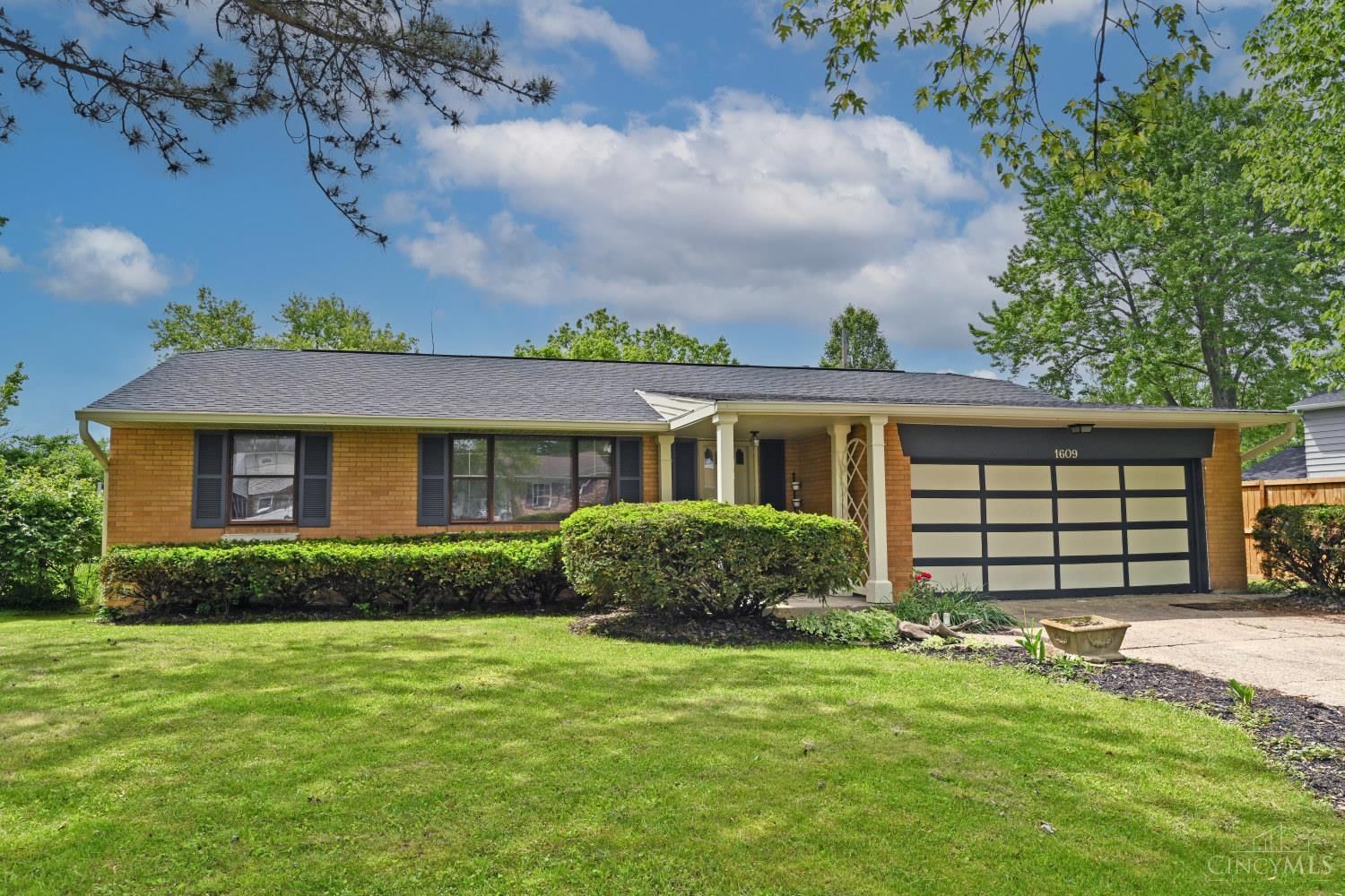 Photo of 1609 Turquoise Drive