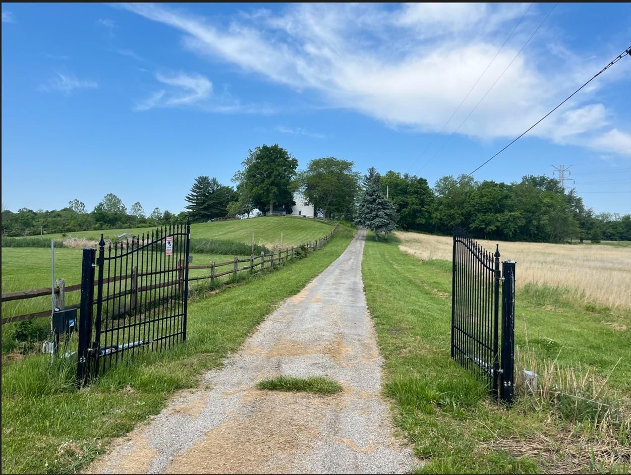 6211 Gray Road, Fairfield, OH 45014