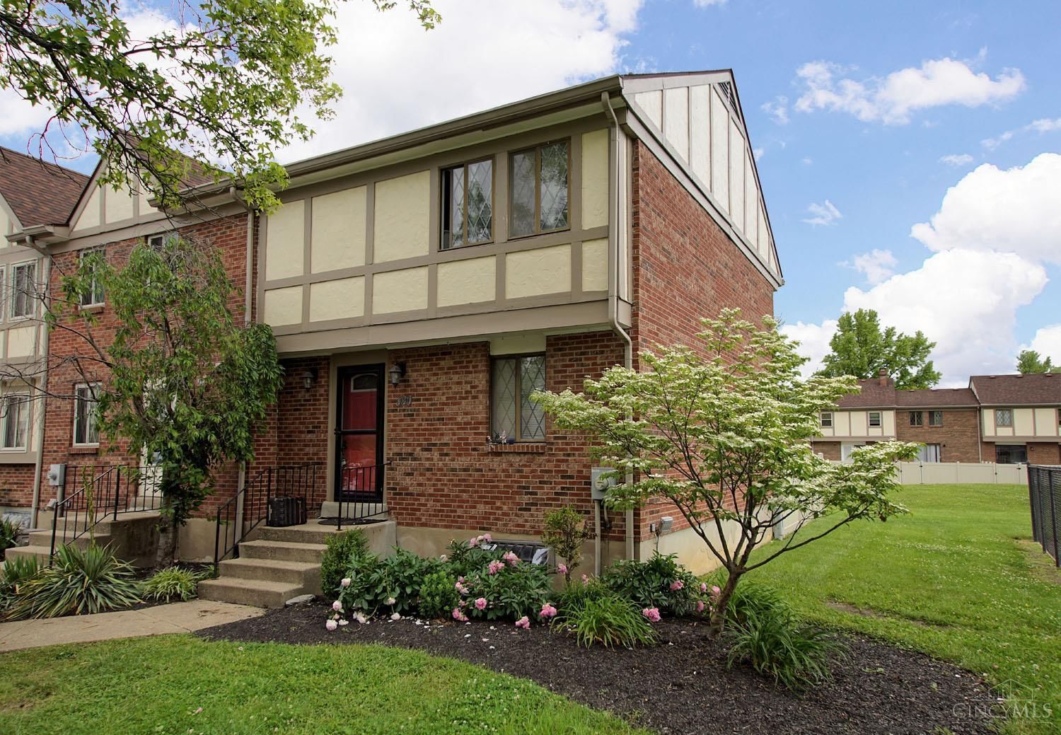 Photo of 380 Wellington Court
