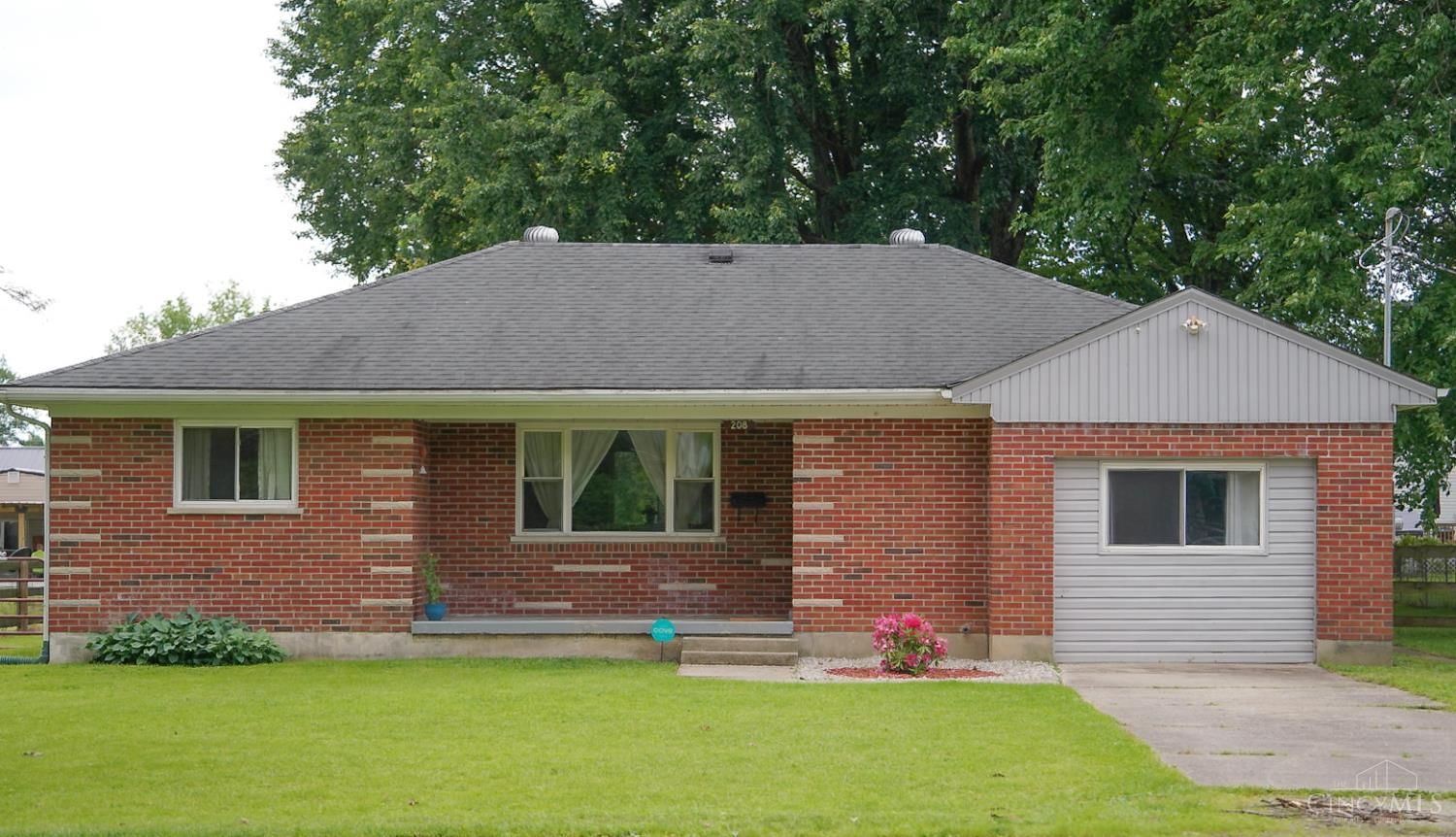 208 Supinger Road, Blanchester, OH 45107