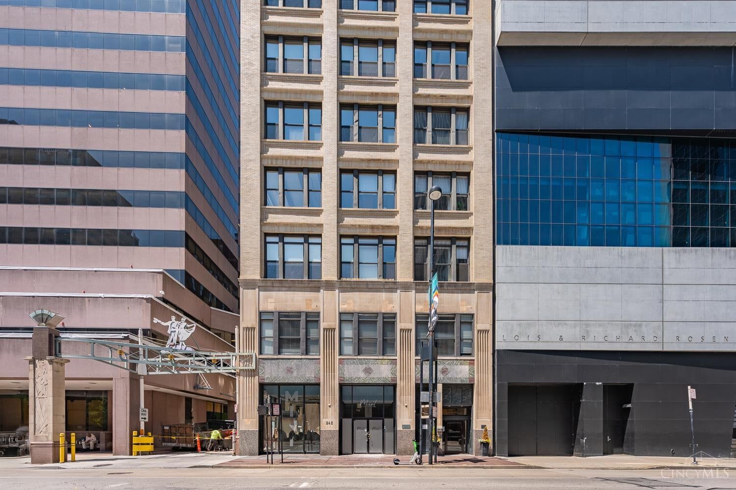 26 Sixth Street, Cincinnati, OH 45202