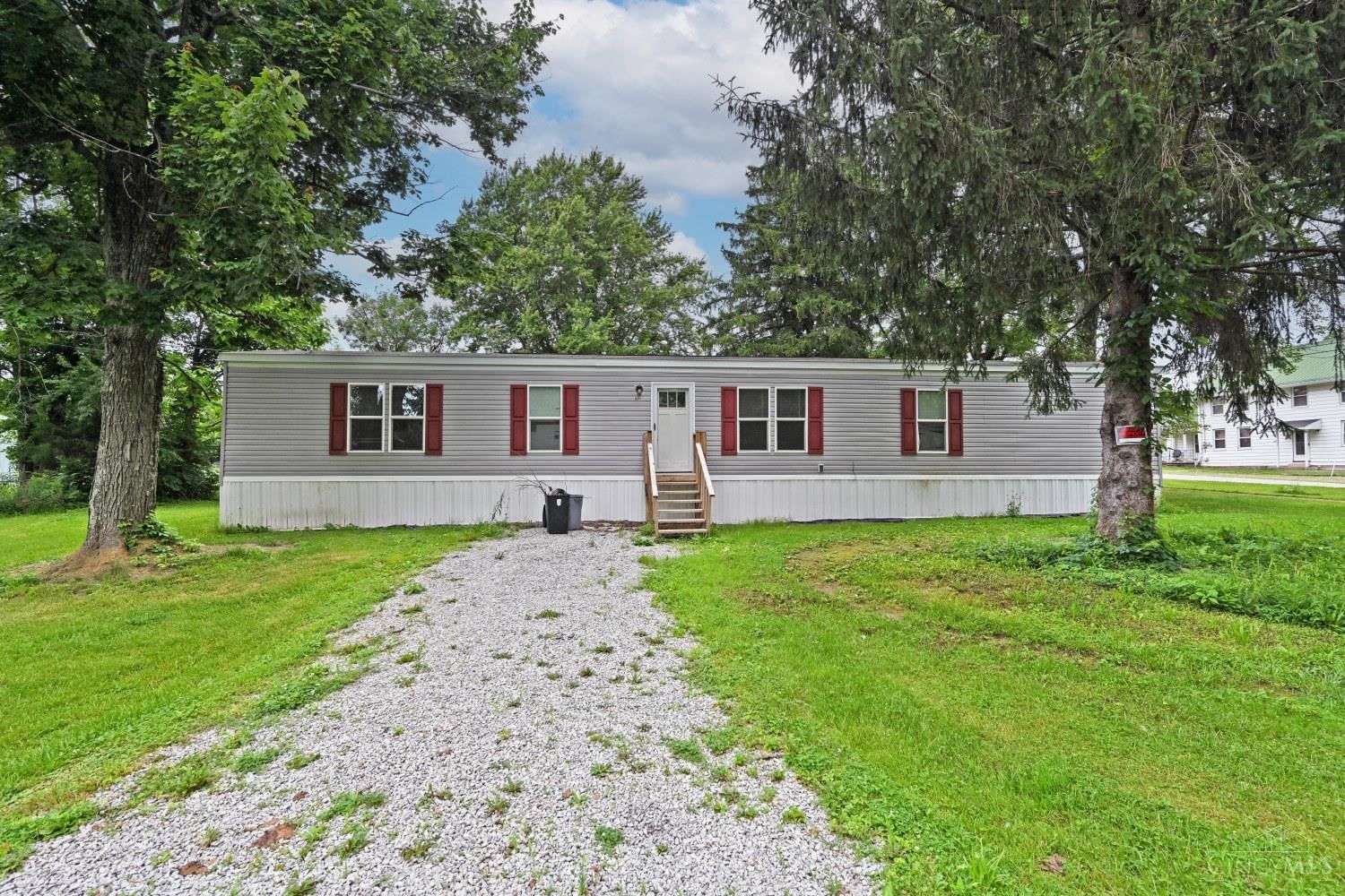 521 Poplar Street, Felicity, OH 45120