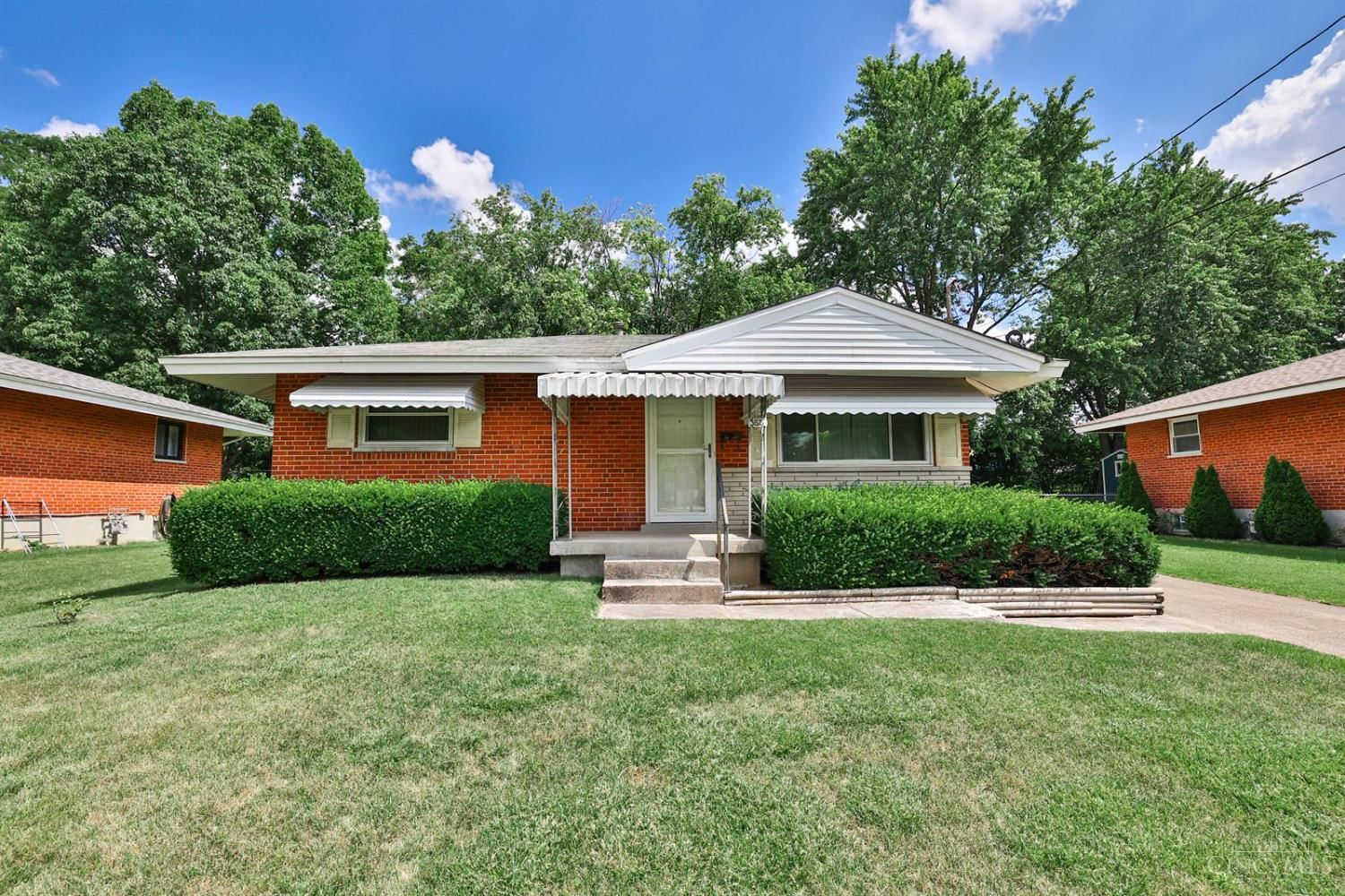 3876 Beavercreek Circle, Sharonville, OH 45241
