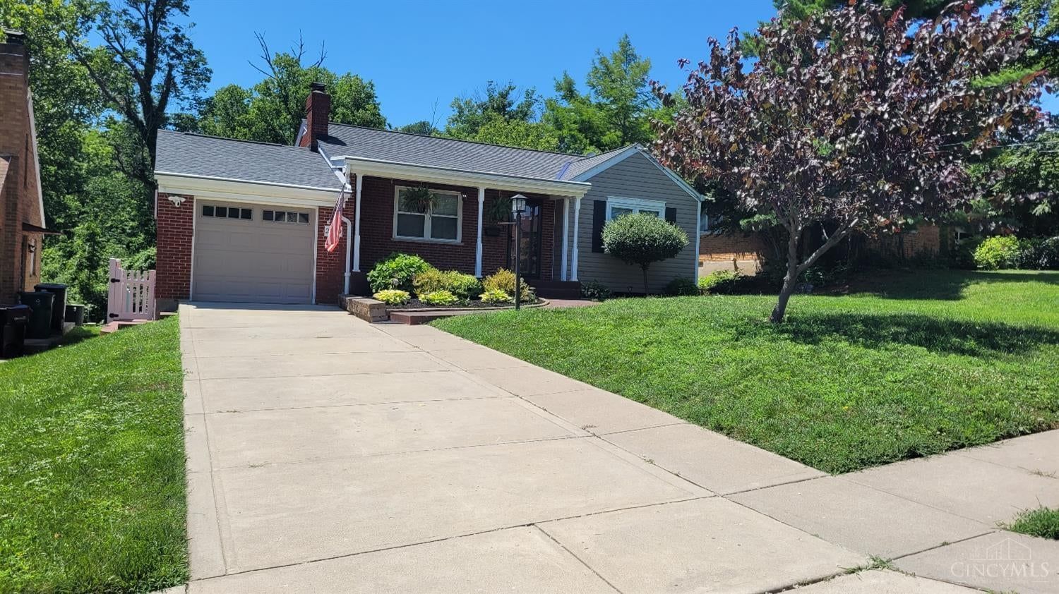 2769 Westbrook Drive, Cincinnati, OH 45211
