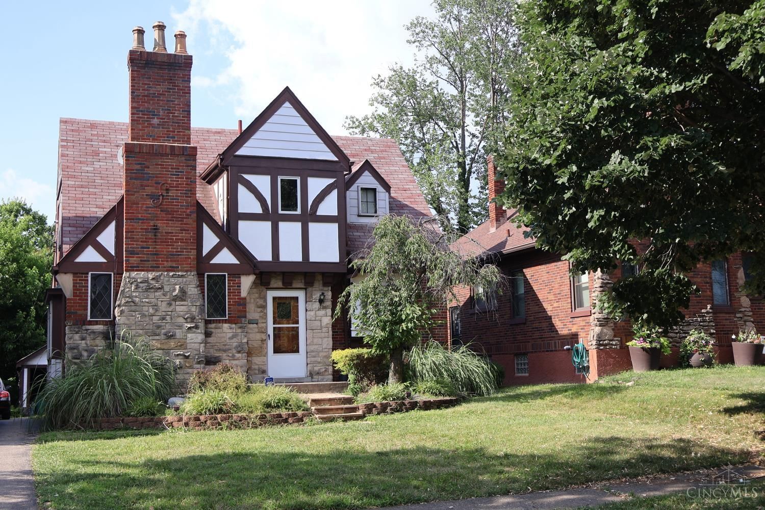 1832 Catalina Avenue, Cincinnati, OH 45237