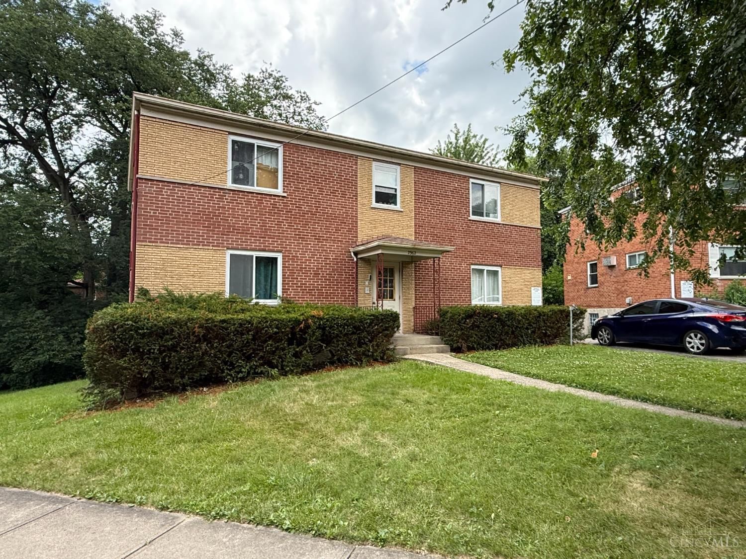 2962 Westridge Avenue, Cincinnati, OH 45238