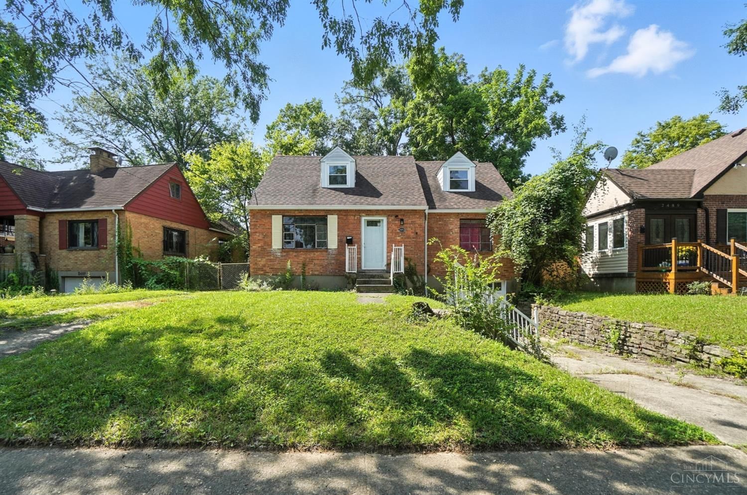 2493 Downing Drive, Cincinnati, OH 45208