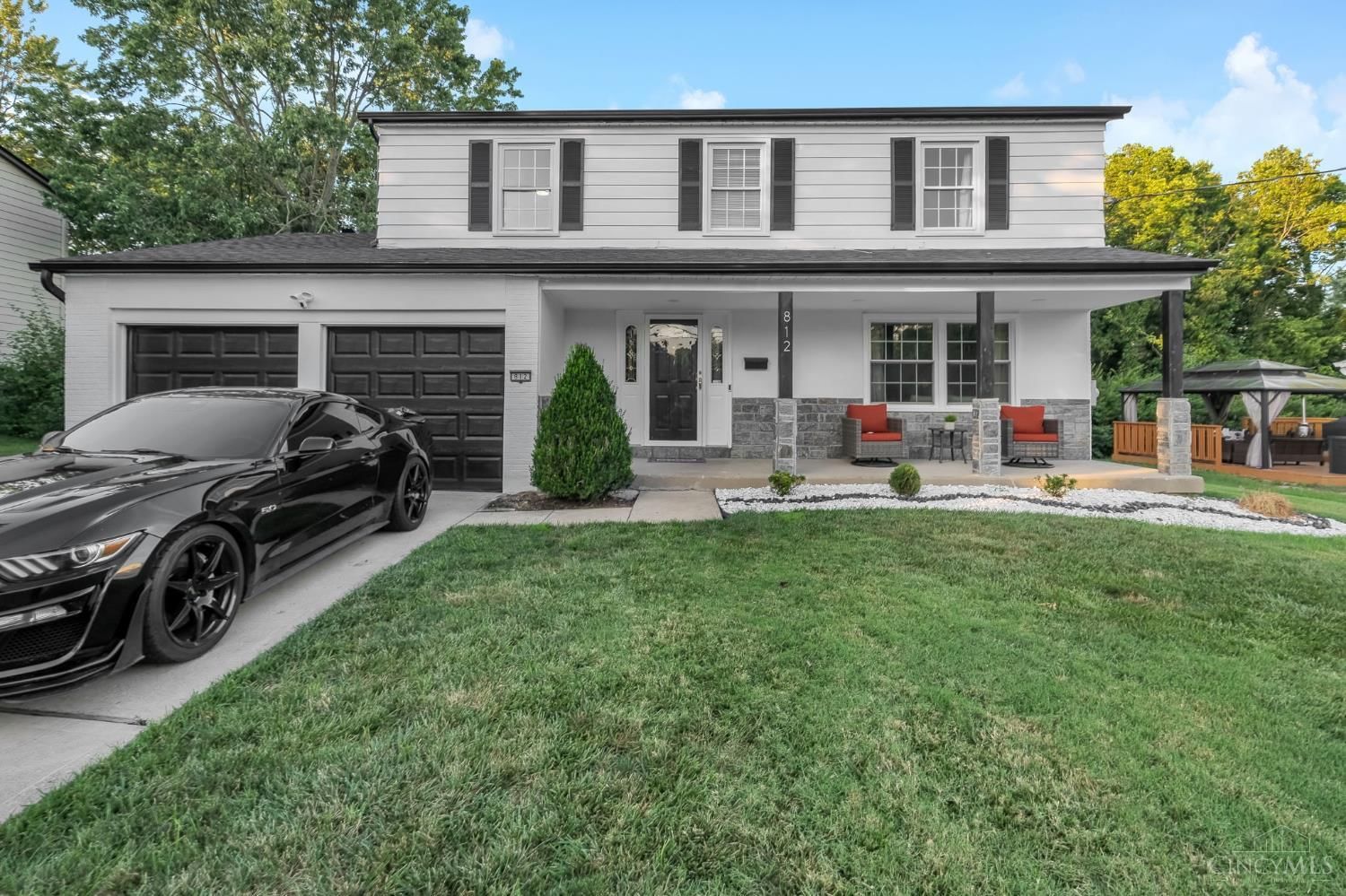 812 Cedarhill Drive, Springdale, OH 45240