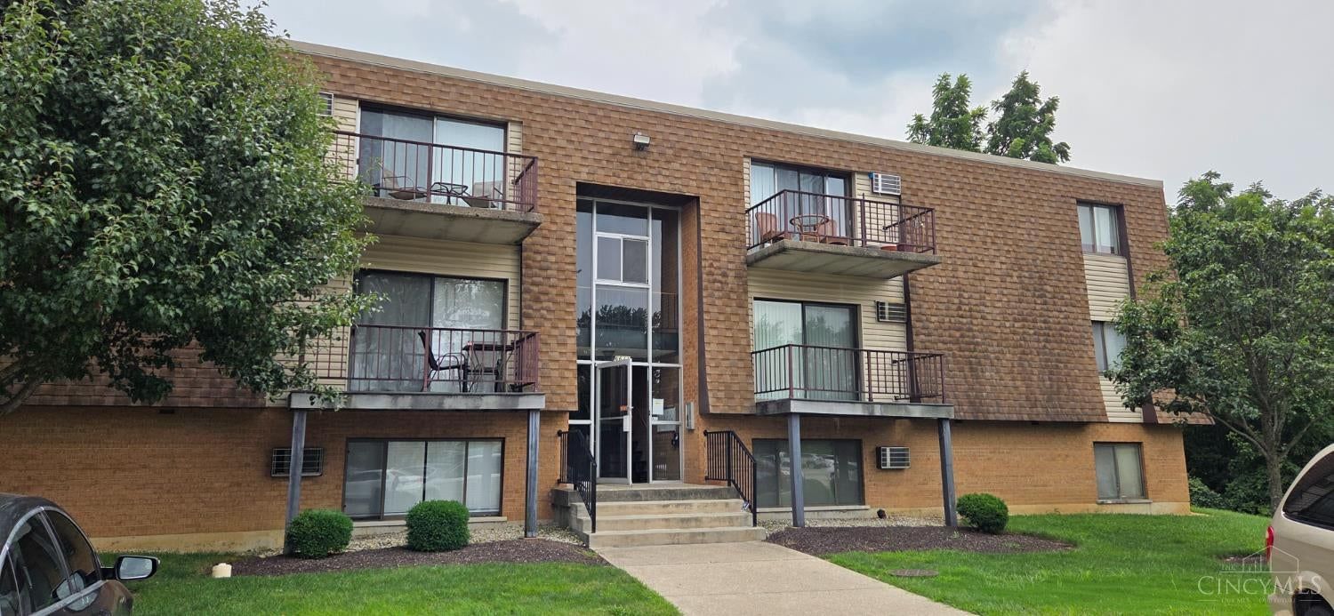 6611 Hearne Road, Green Twp, OH 45248