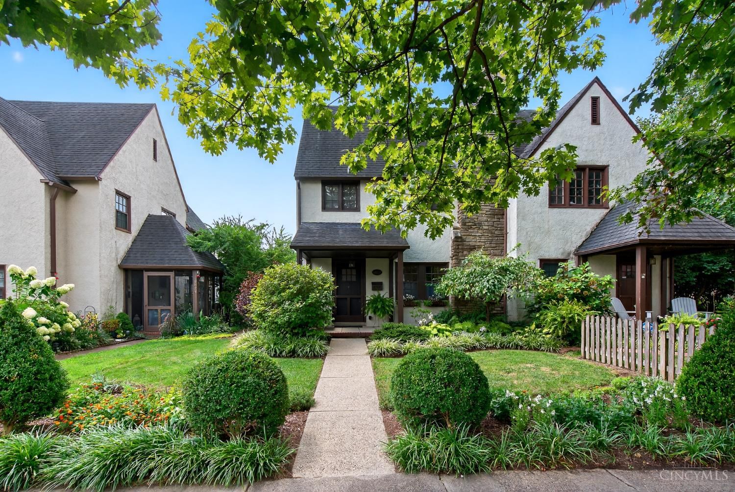 6617 Chestnut Street, Mariemont, OH 45227