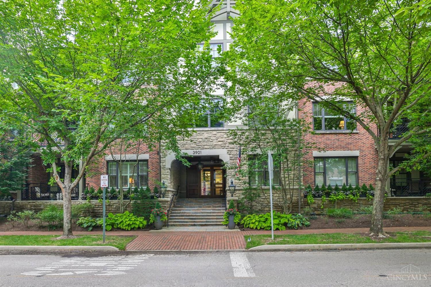 3901 West Street, Mariemont, OH 45227