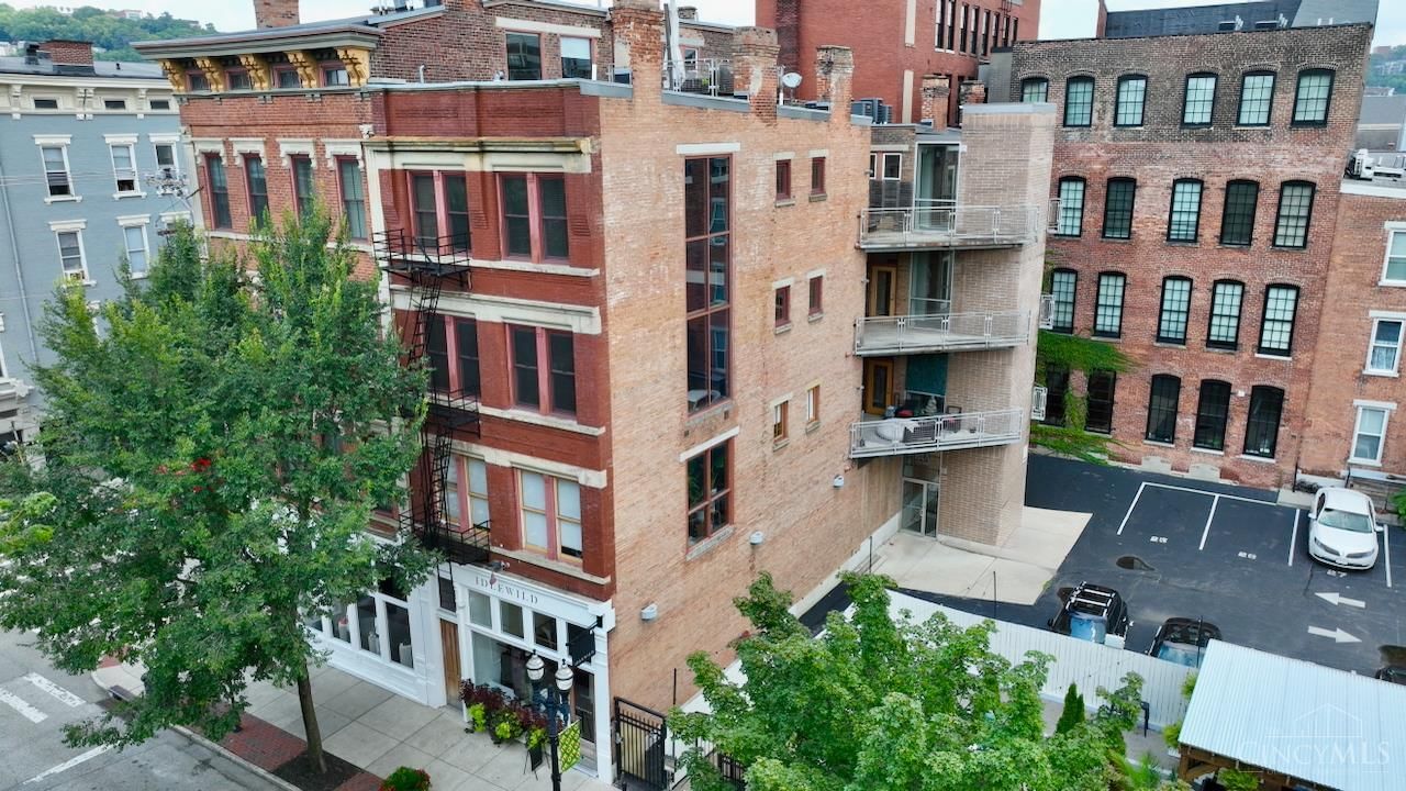 1232 Vine Street, Cincinnati, OH 45202