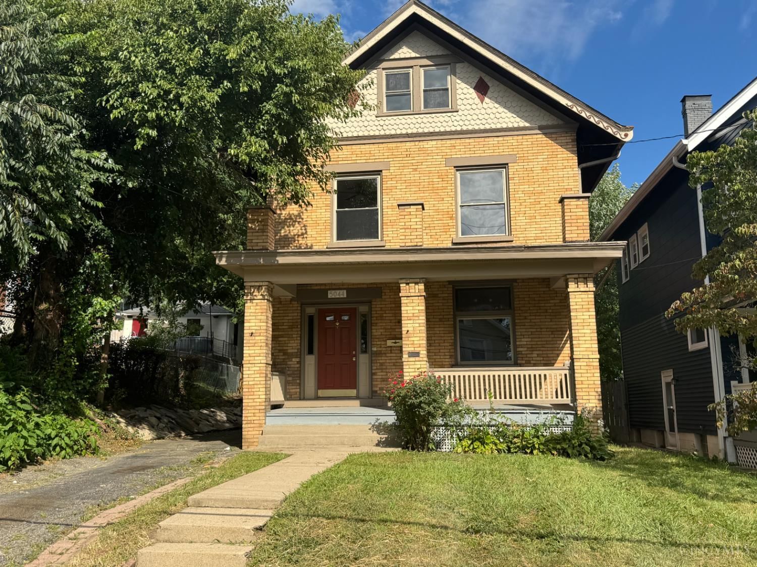 Photo of 5044 Wesley Avenue