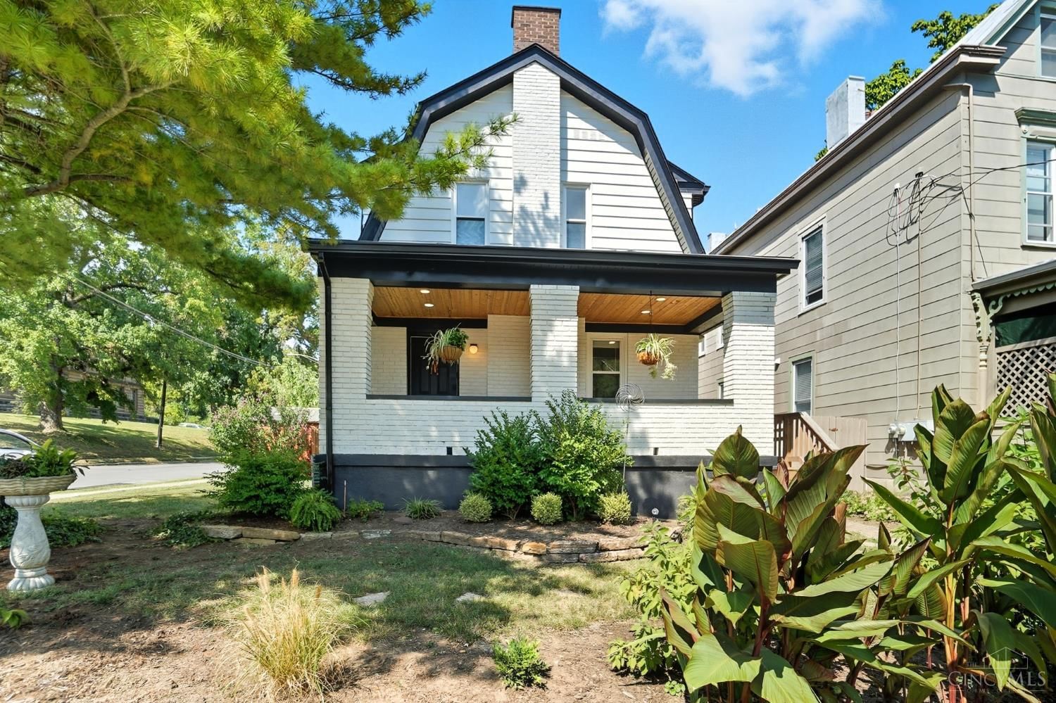 1674 Bruce Avenue, Cincinnati, OH 45223