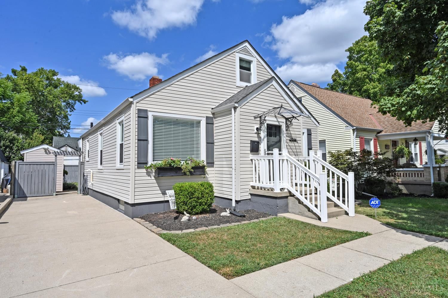 1036 Chase Avenue, Hamilton, OH 45015
