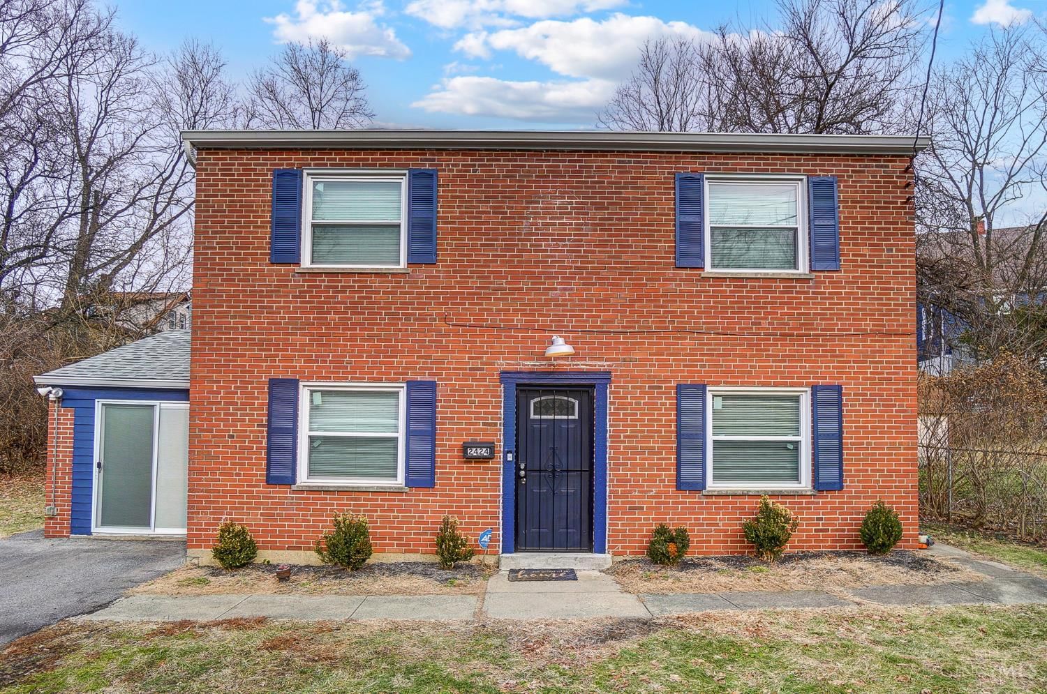 2424 Westwood Northern Boulevard, Cincinnati, OH 45211