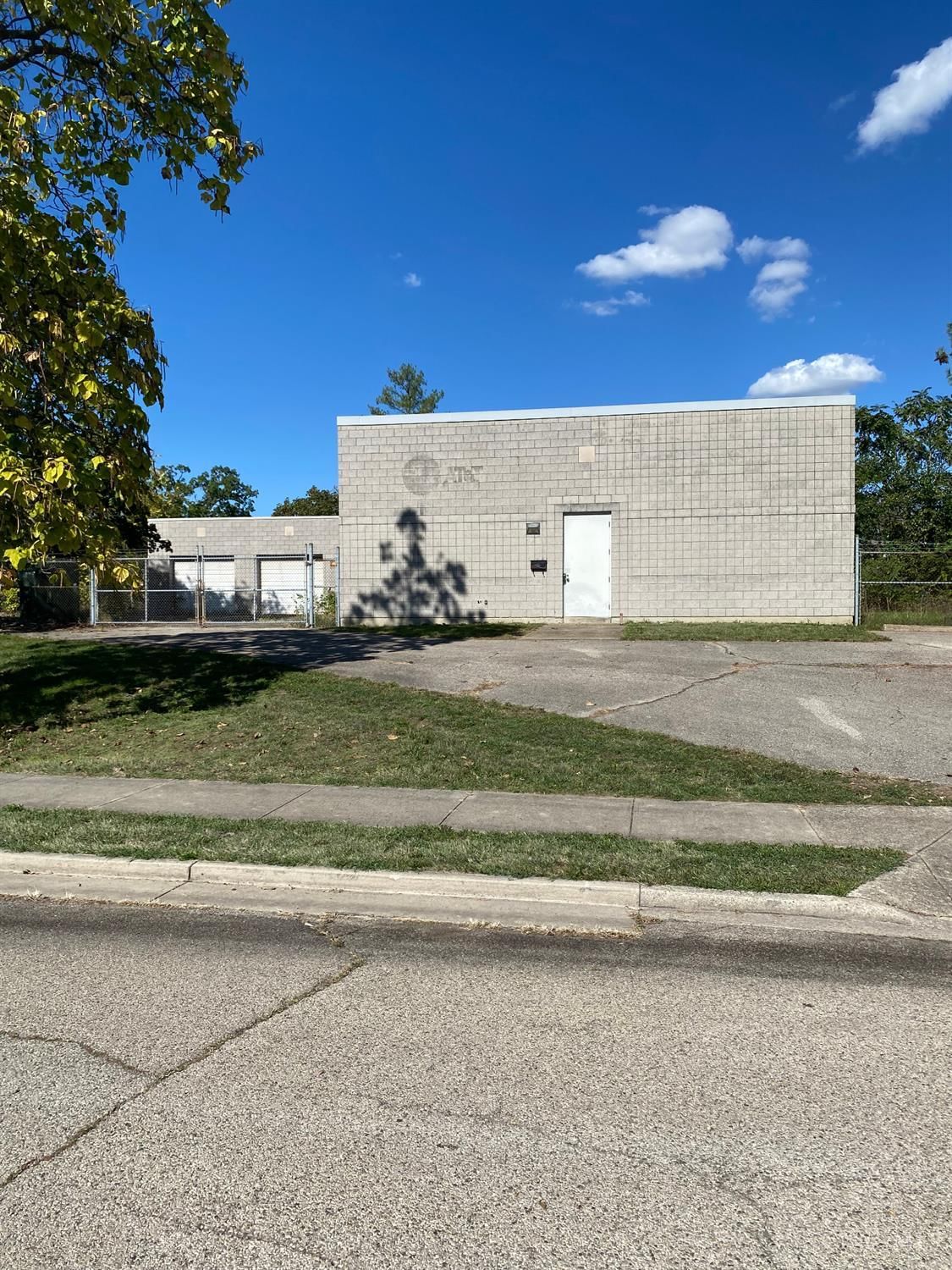 Photo of 1321 Forest Avenue