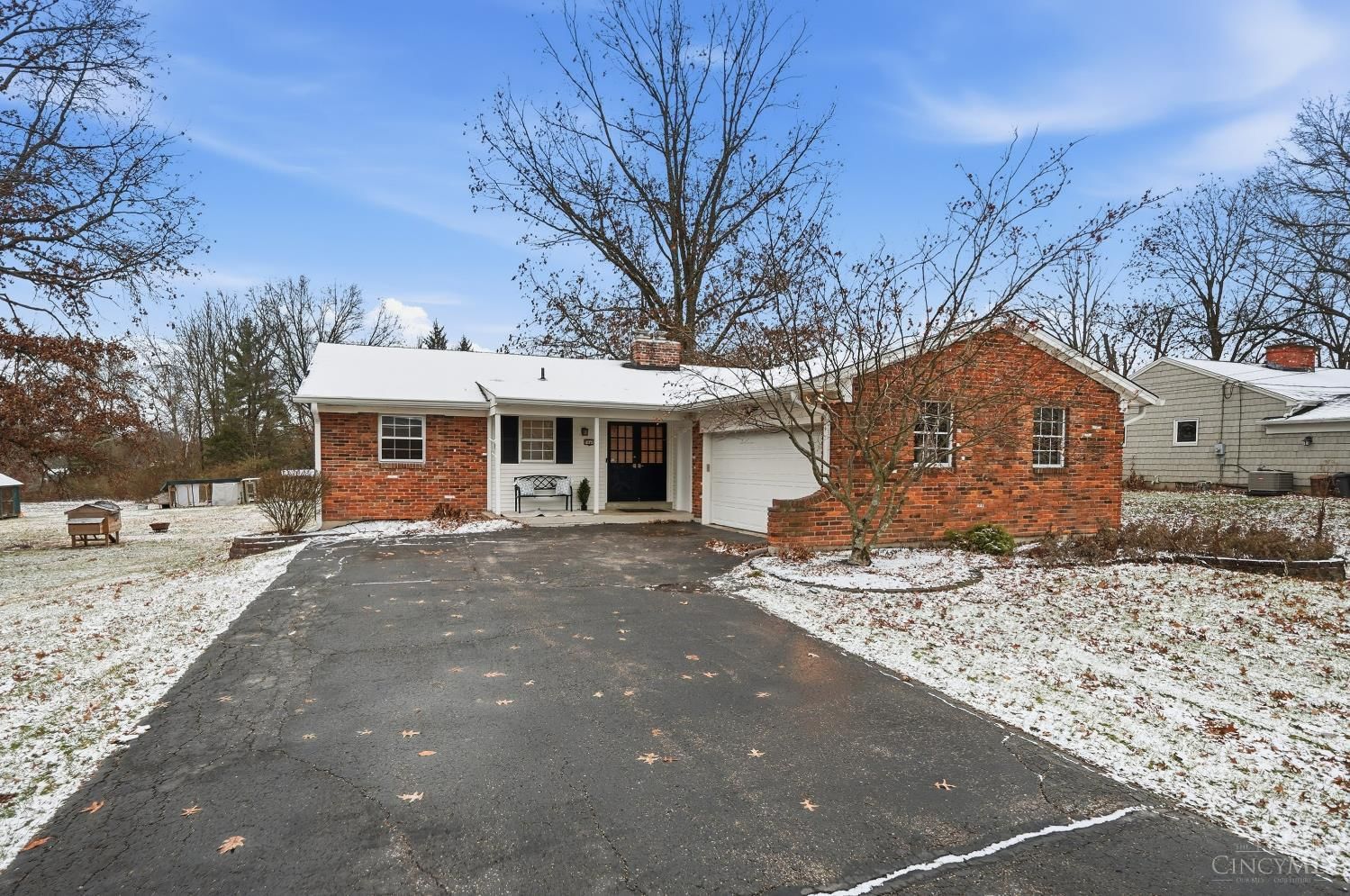 7945 Pfeiffer Road, Montgomery, OH 45242