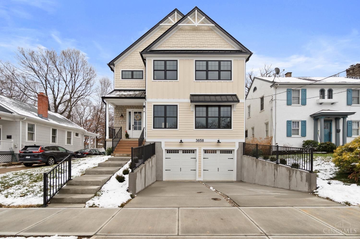 Photo of 3658 Stettinius Avenue