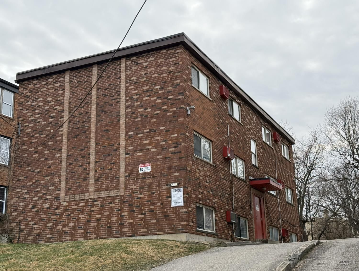 715 Greenwood Avenue, Cincinnati, OH 45229