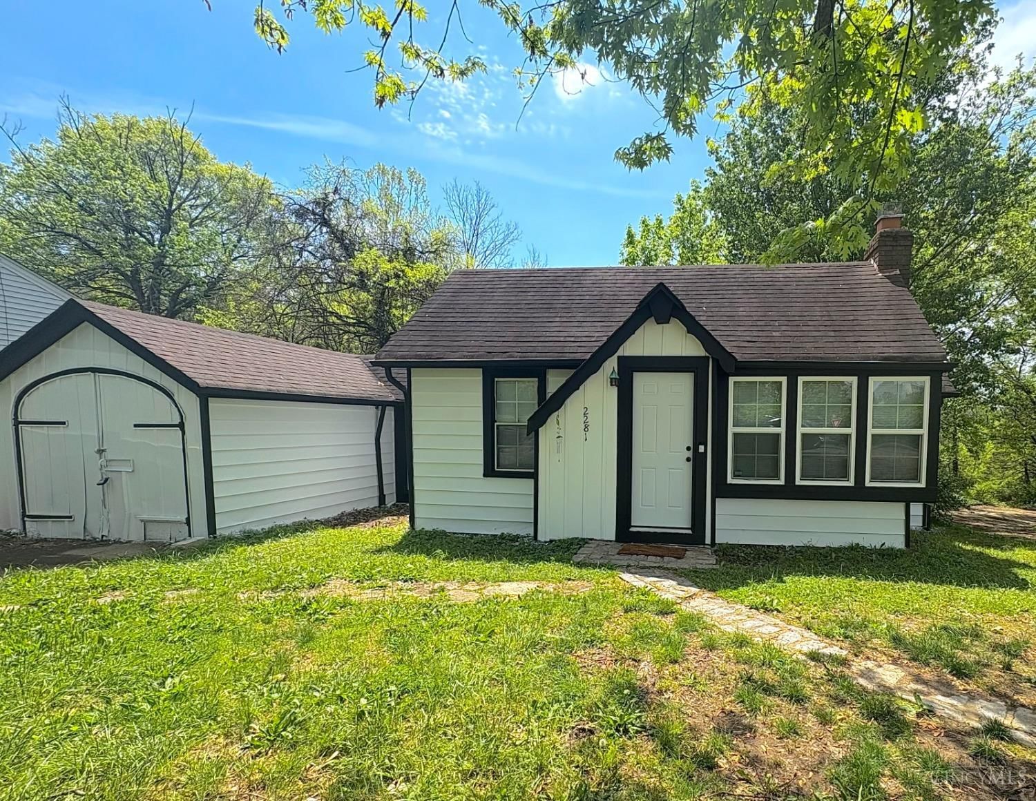 2281 Galbraith Road, Reading, OH 45237