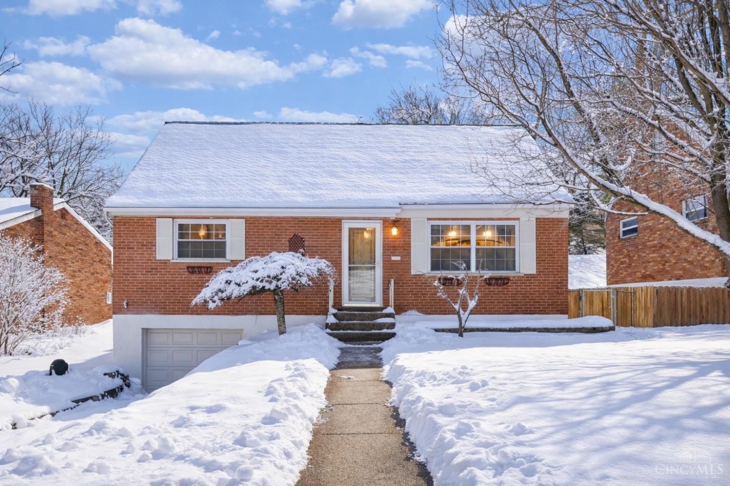 Photo of 4457 Delhi Road