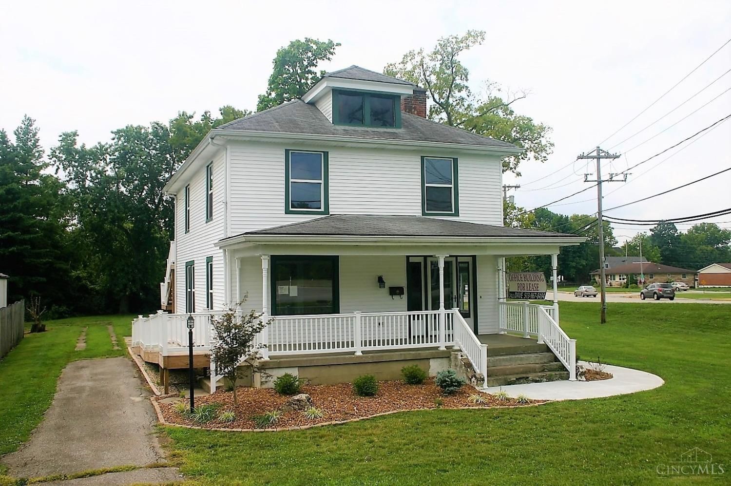 1220 Belleview Drive, Greendale, IN 47025