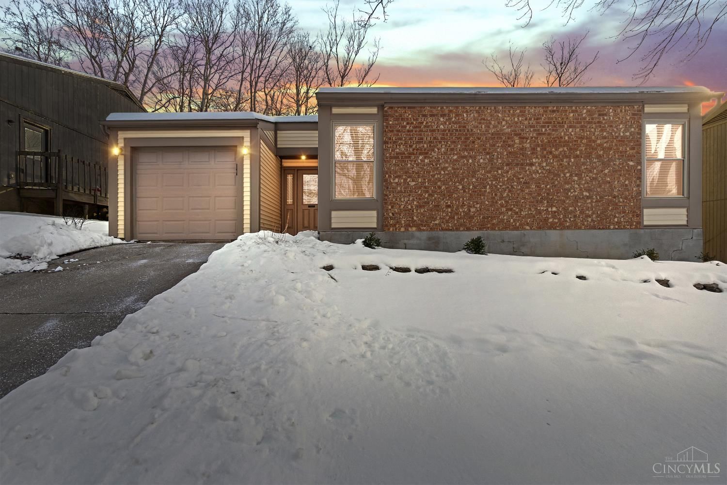 7121 Woodridge Drive, Anderson Twp, OH 45230