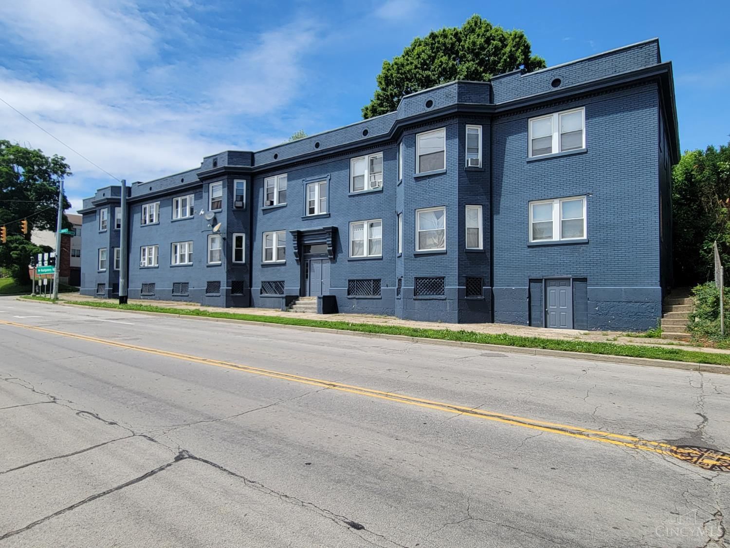 2326 Norwood Avenue, Norwood, OH 45212
