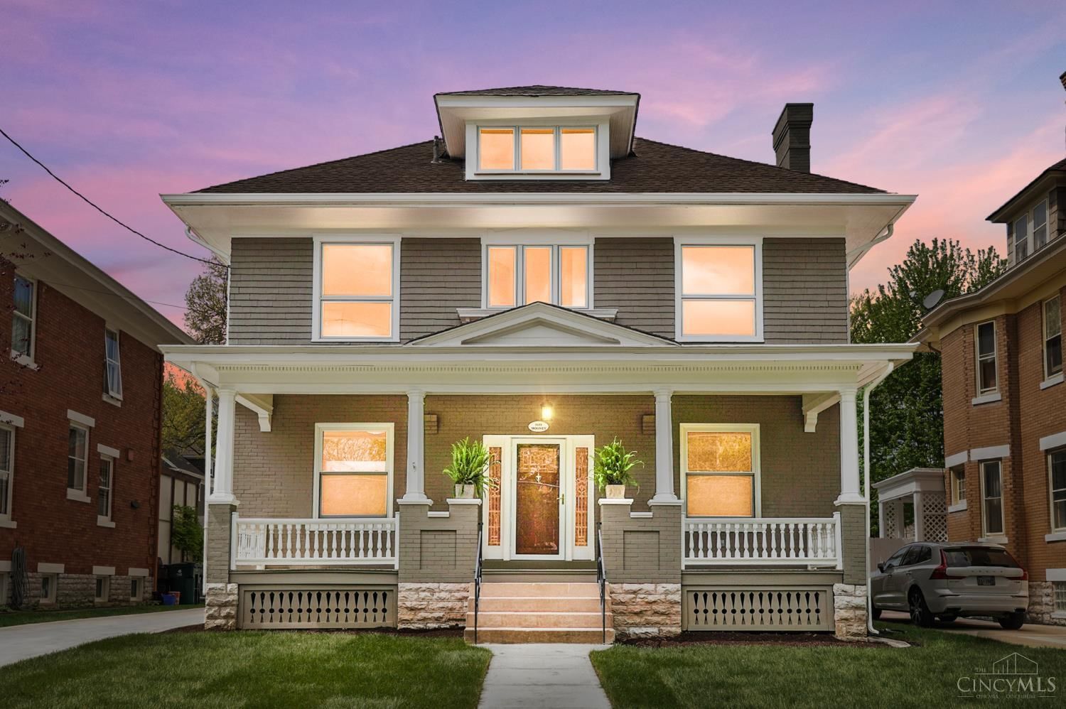3433 Mooney Avenue, Cincinnati, OH 45208