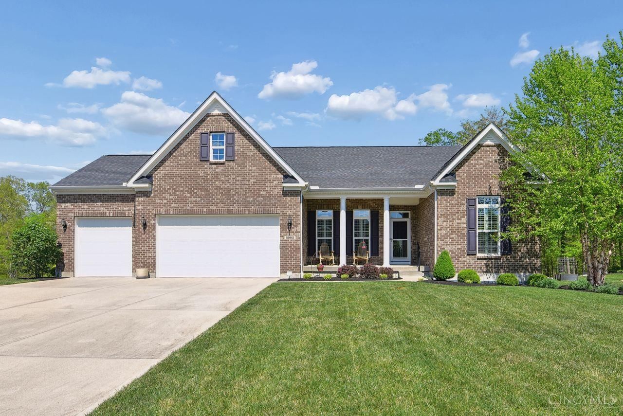 Photo of 6982 Chapel Lane
