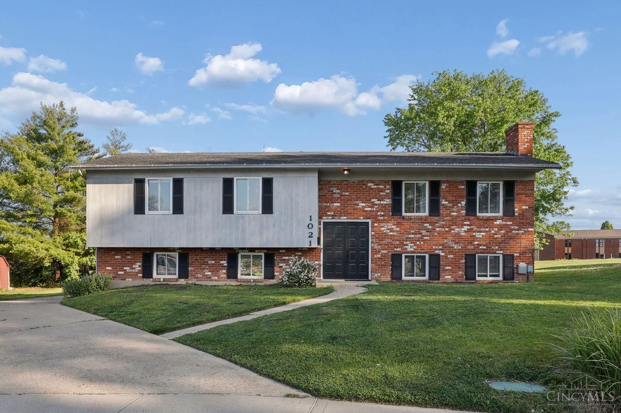1021 Stanwood Drive, Lebanon, OH 45036