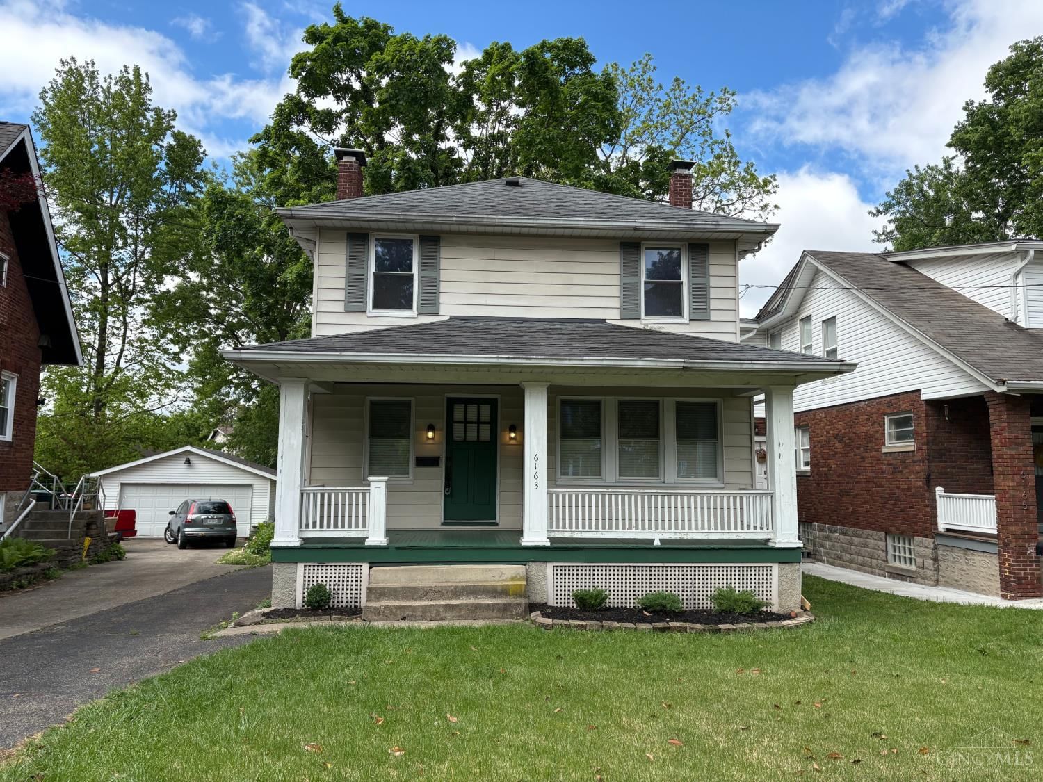 6163 Grand Vista Avenue, Cincinnati, OH 45213