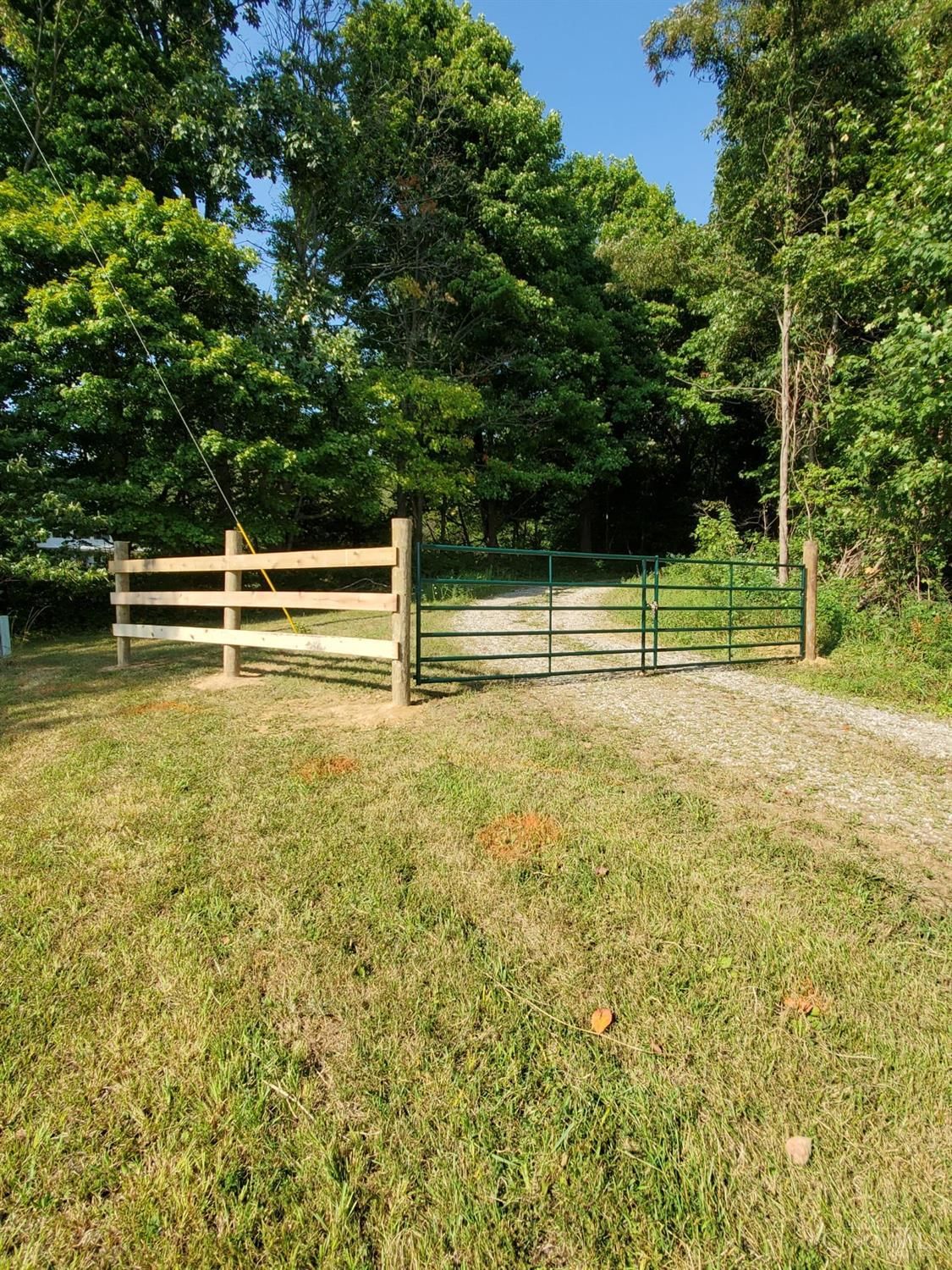 14703 Brier Hill Road, Paint Twp, OH 45612