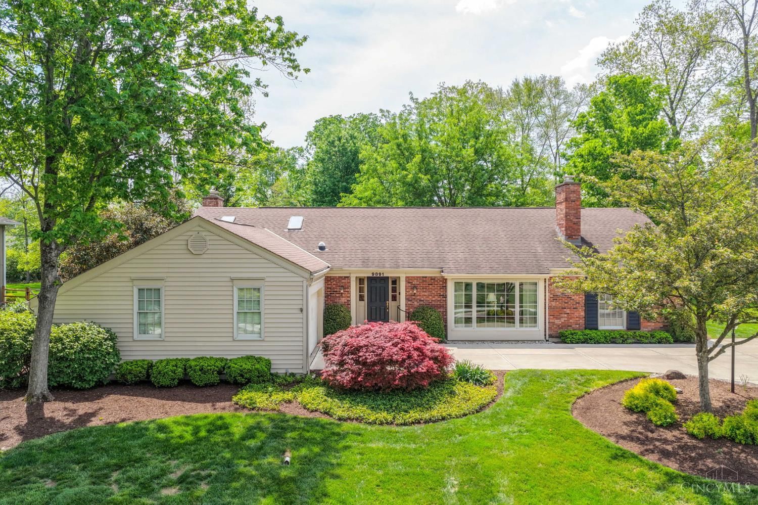 9891 Forestglen Drive, Montgomery, OH 45242