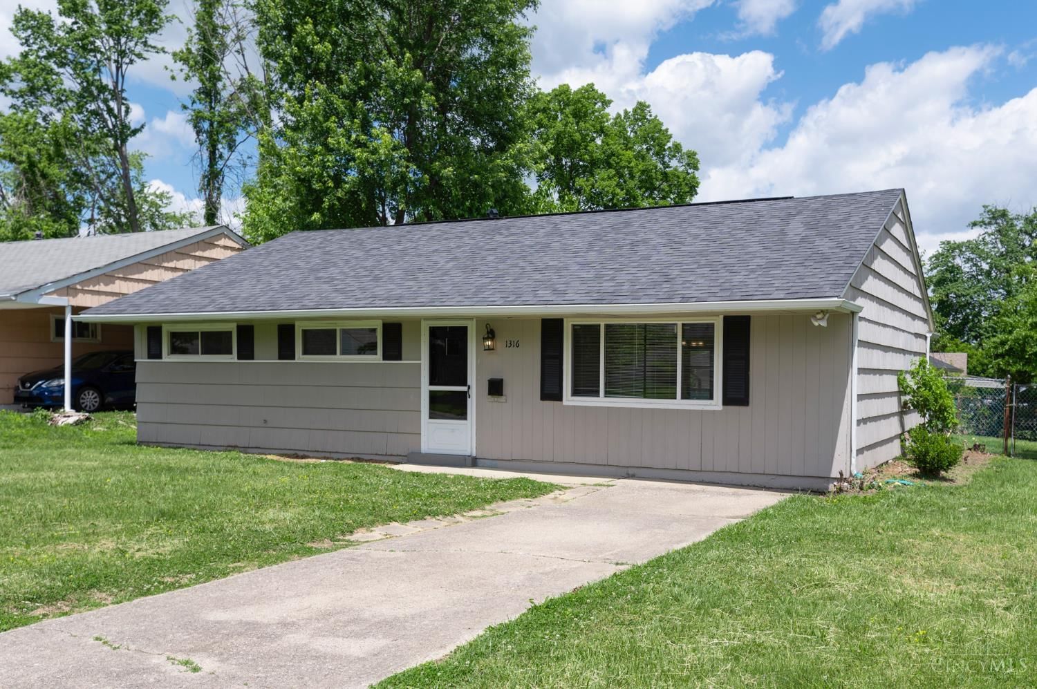 1316 Landis Lane, Springfield Twp., OH 45231