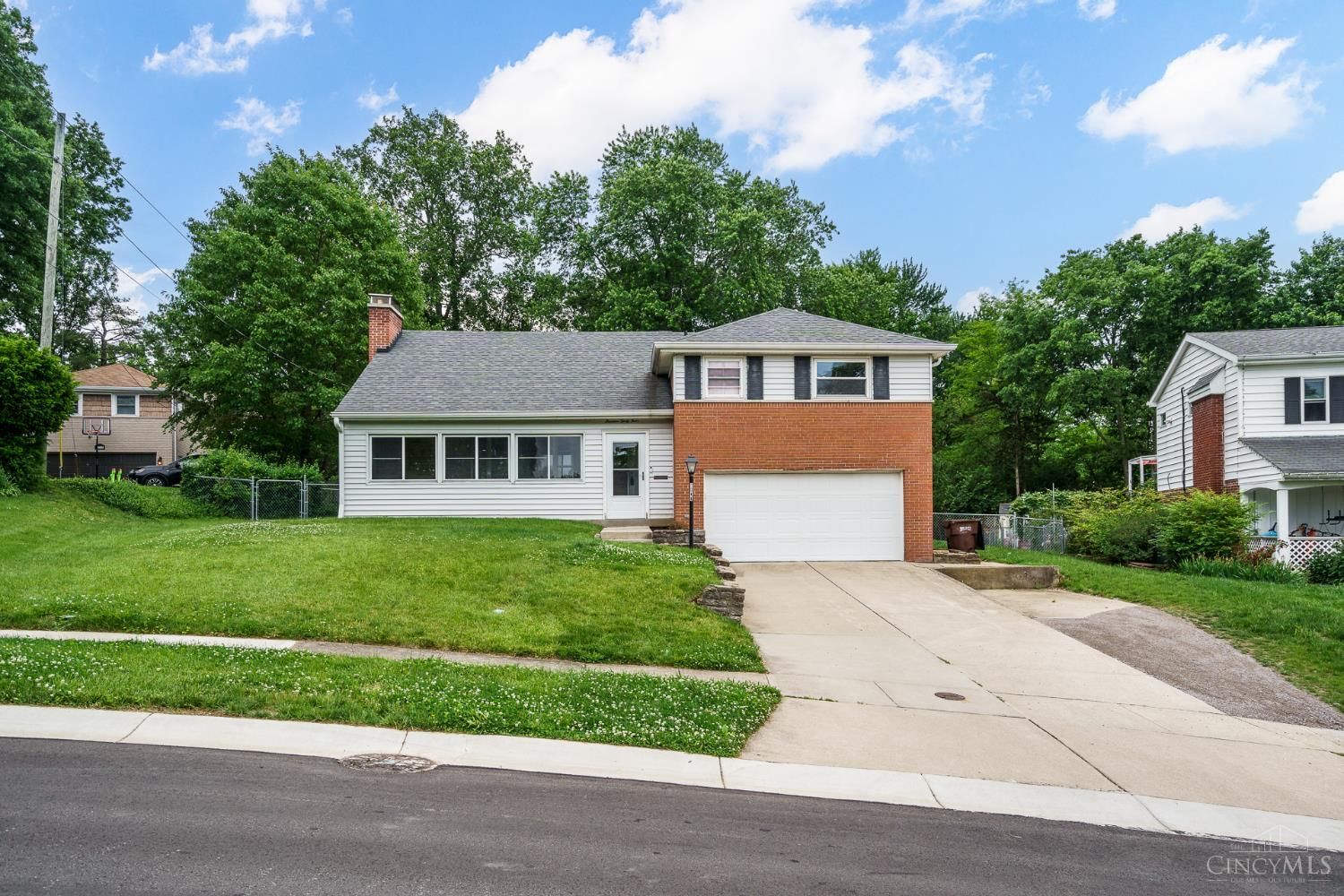 Photo of 1344 Plazaview Court