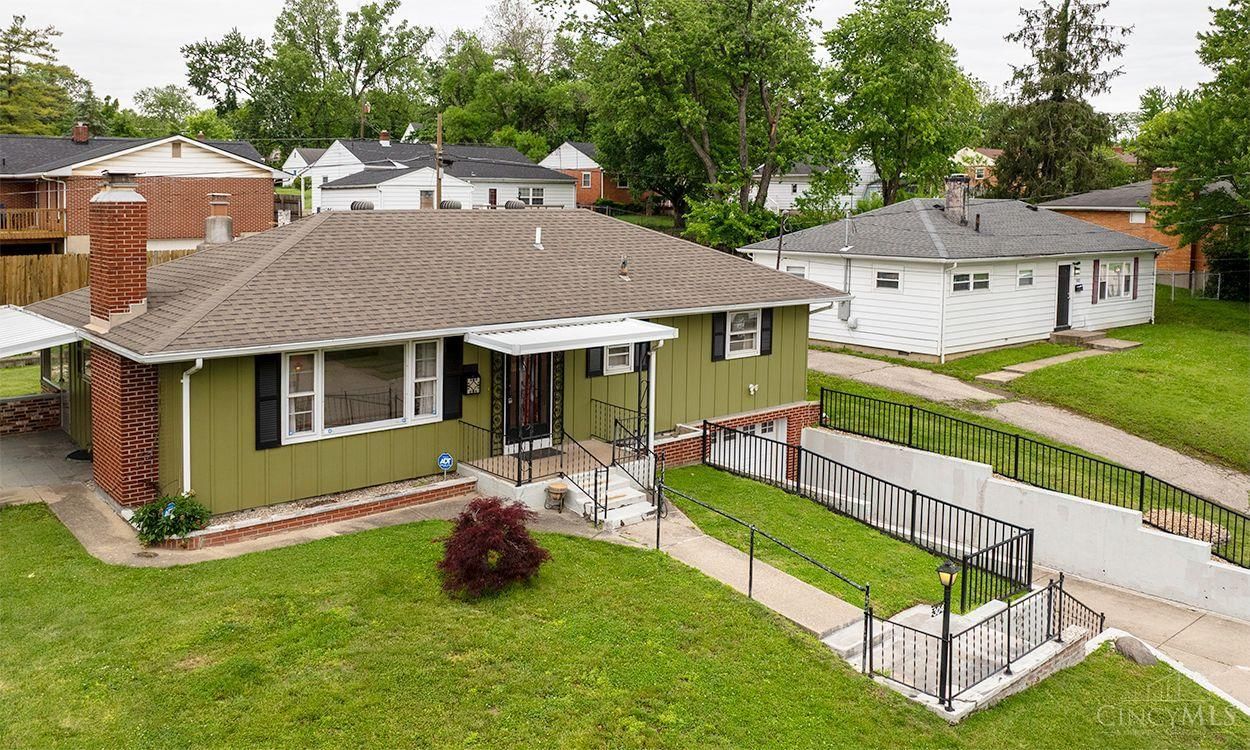 304 Fulton Lane, Middletown, OH 45044