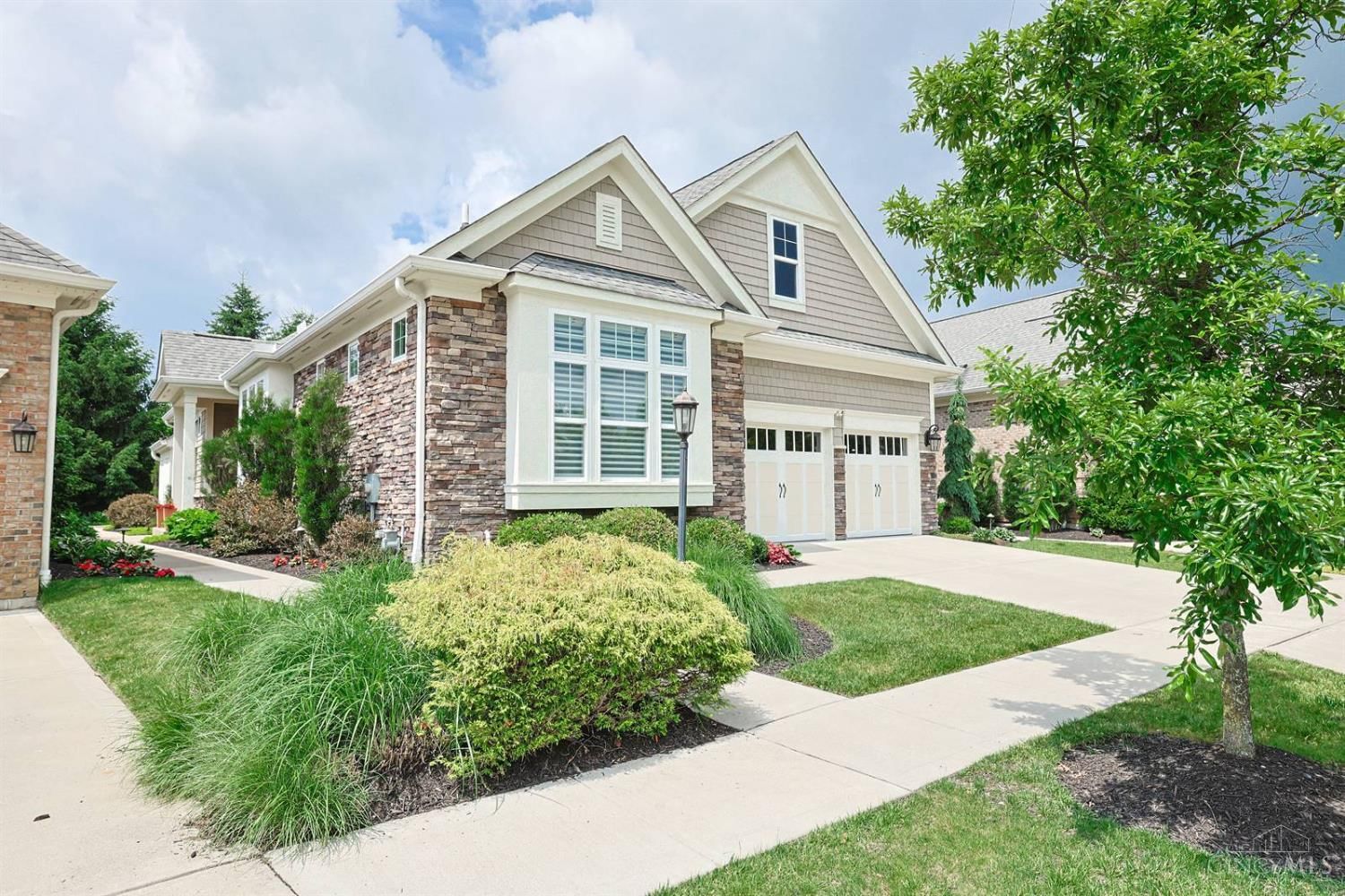 115 Candlewood Circle, Montgomery, OH 45249